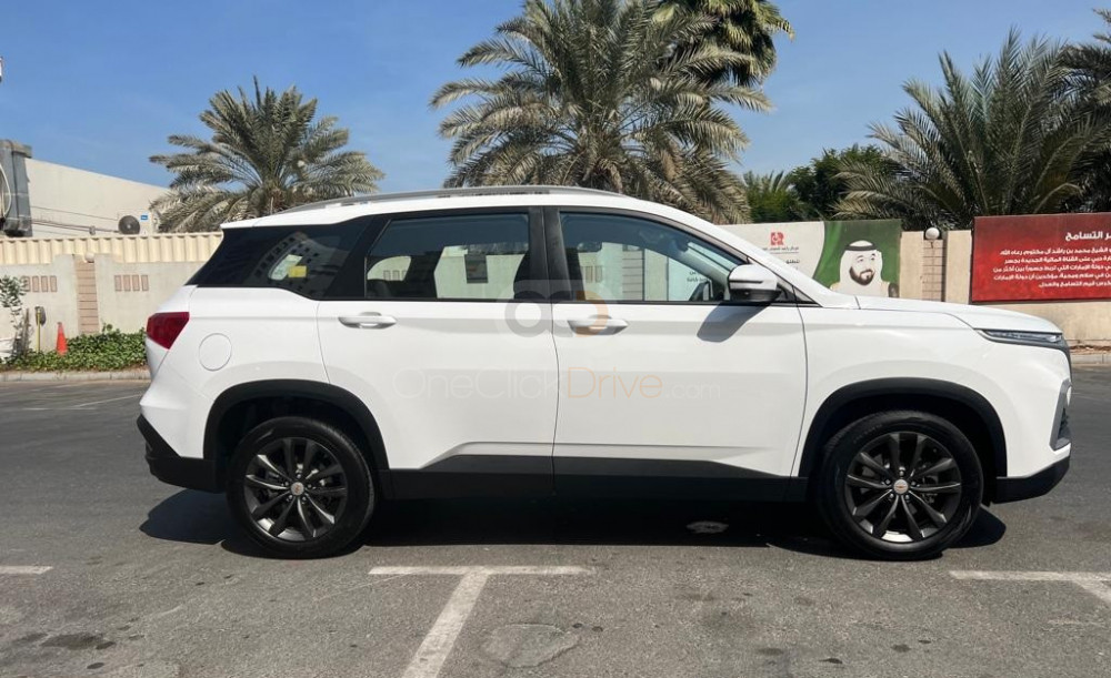 Rent Captiva 2022 in Dubai