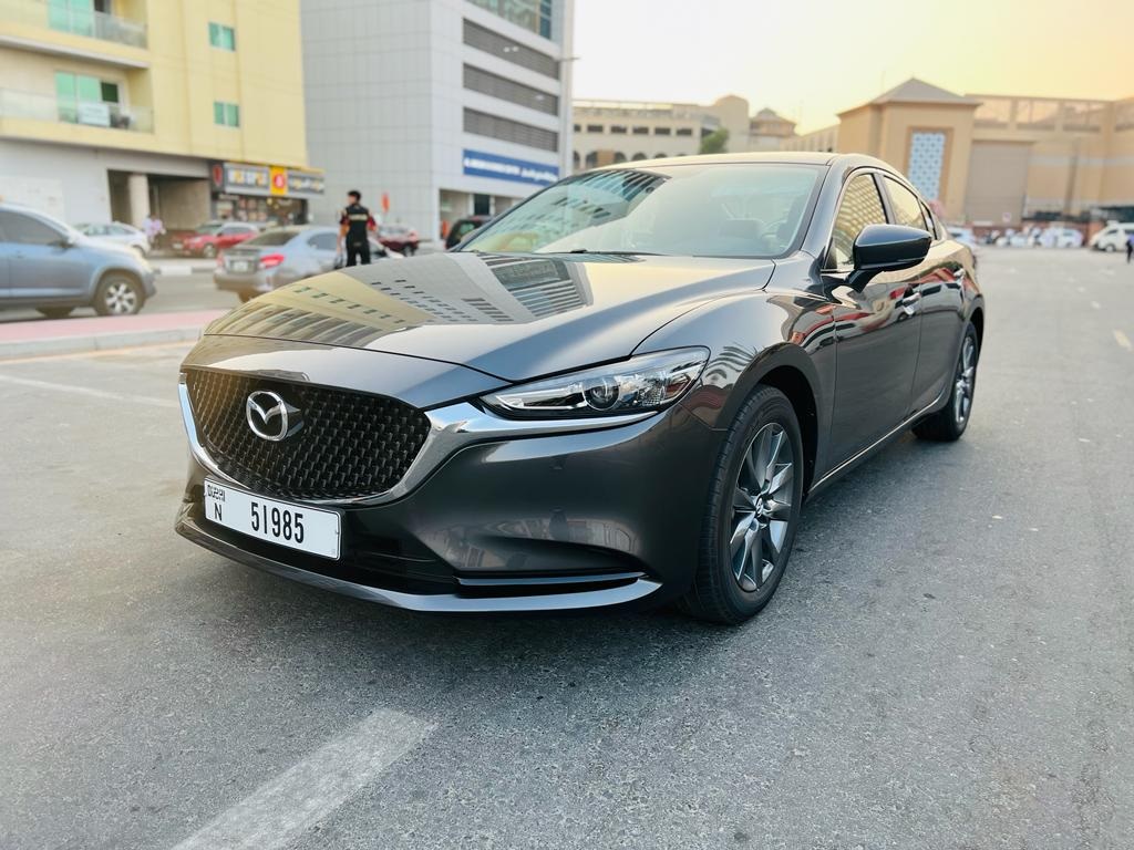 Rent 6 2023 in Dubai